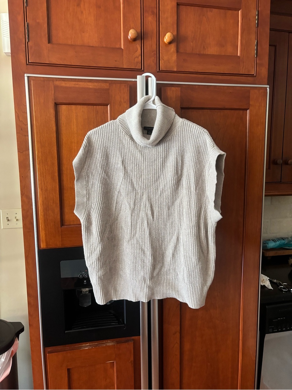 Ann Taylor Factory Sleeveless Cowl Neck Sweater Vest in Light Cream